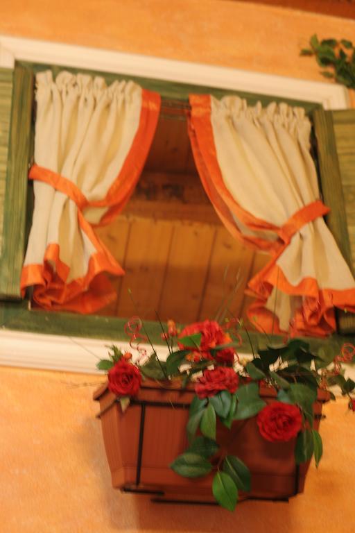 Alla Corte Dei Ventimiglia Montelepre المظهر الخارجي الصورة