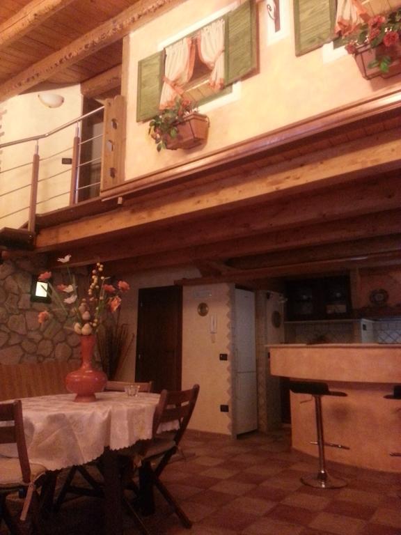 Alla Corte Dei Ventimiglia Montelepre المظهر الخارجي الصورة